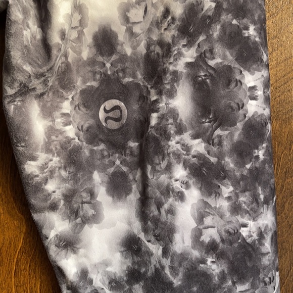 Lululemon Wunder Under crops - Picture 4 of 4